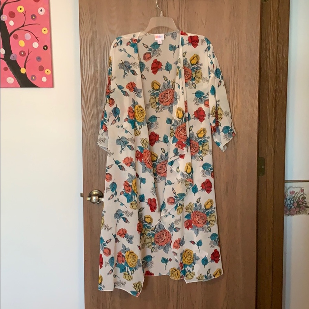 Lularoe Shirley - transparent white with roses